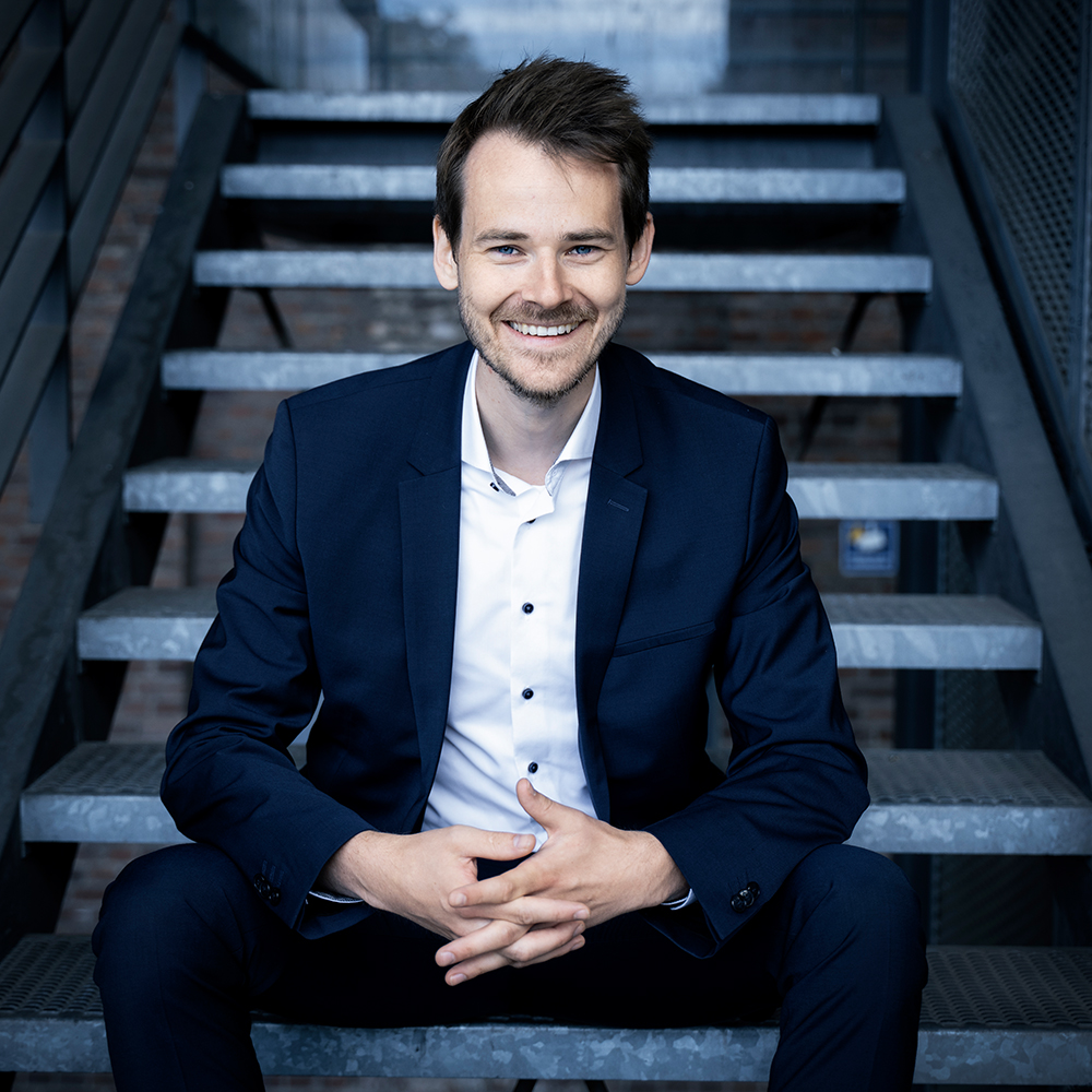 rene-scheier-portrait.jpg